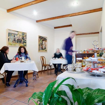 Antico Albergo Madonna Legnano Eksteriør billede