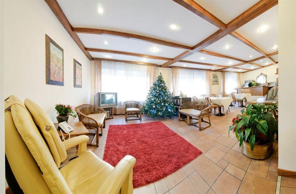 Antico Albergo Madonna Legnano Eksteriør billede